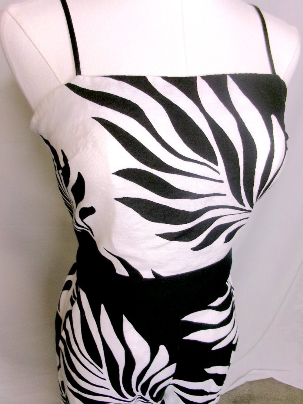 WHBM Palm Print Matching Set Wide Leg Pants Crop Top Size 0 Resort